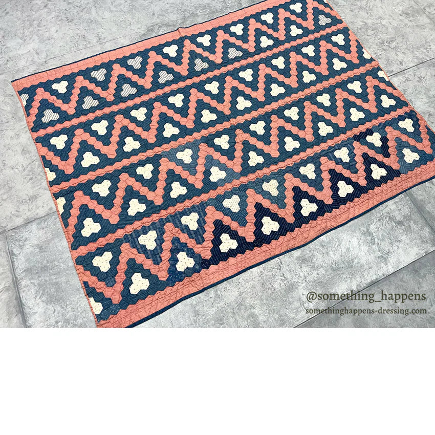 ANTIQUE INDIGO CALICO / PINK OCTAGON QUILT ... 196cm/147cm