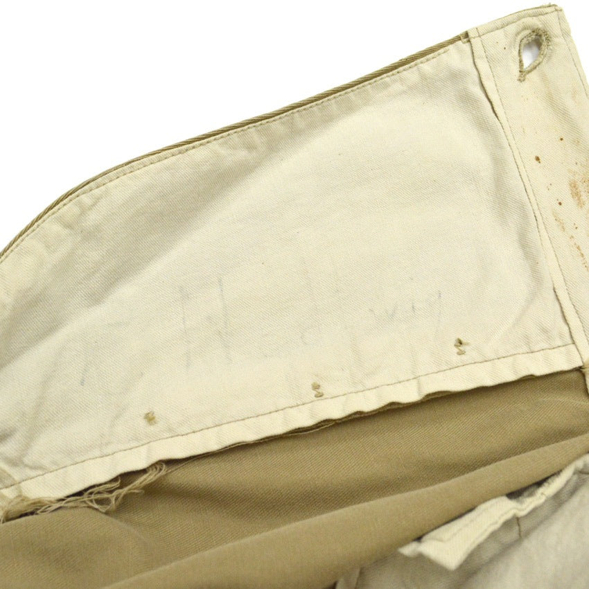 1940s US ARMY M-1943 Khaki Chino Pants with Gas Flap... W32 x L31