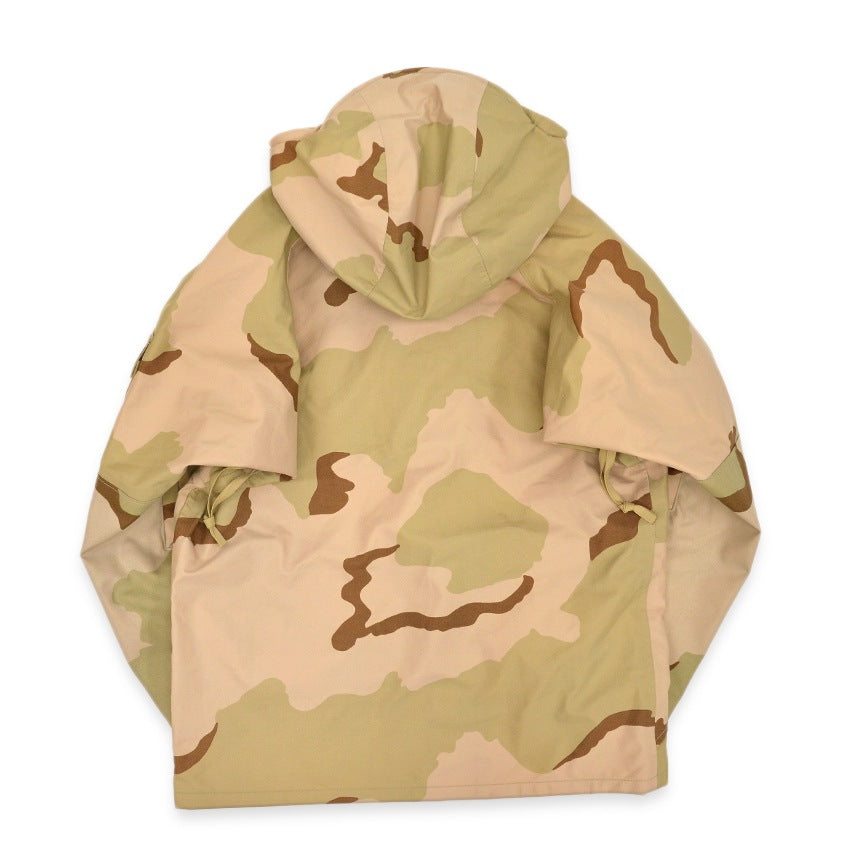 DEADSTOCK USARMY ECWCS GORE-TEX DESERT CAMO PARKA... SS