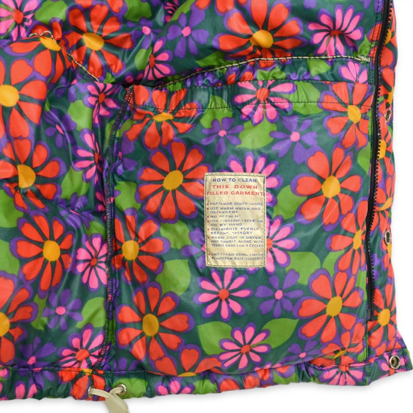 1970's GERRY HIPPIE FLOWER PATTERN ALL OVER PRINT DOWN JACKET...