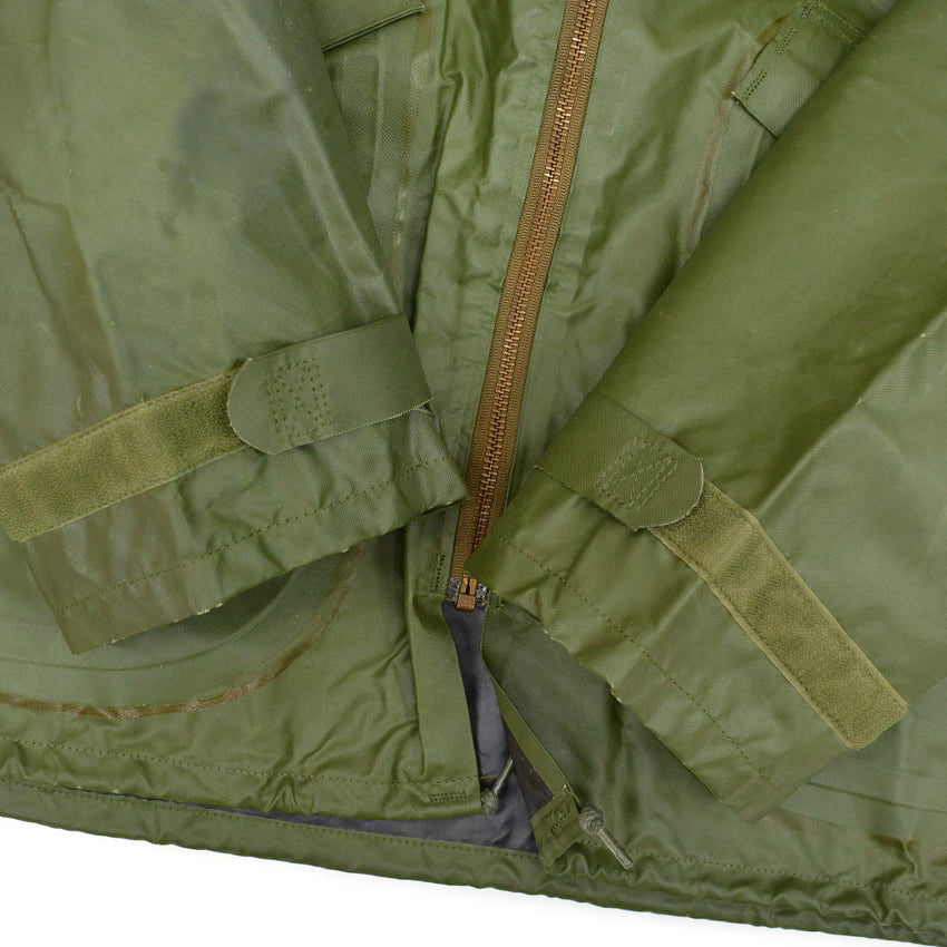 1980's USARMY PARKA, WET WEATHER JACKET... MEDIUM