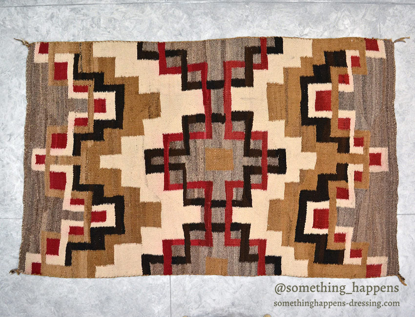 NAVAJO RUG SPECIAL ... 158cm/102cm