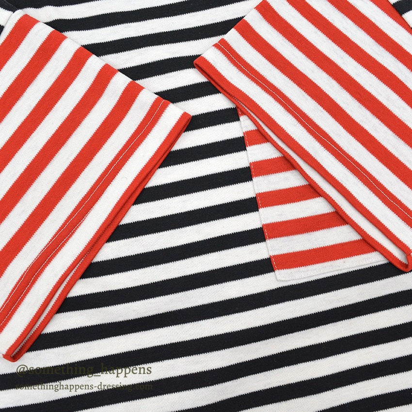 ~1980's JANTZEN BLACK / RED STRIPE POCKET T-SHIRT ... M