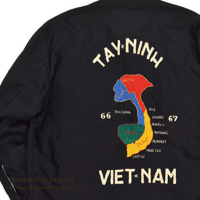 1960s VIETNAM SOUVENIR JACKET (Vietnamese souvenir jacket) 196th LIB...