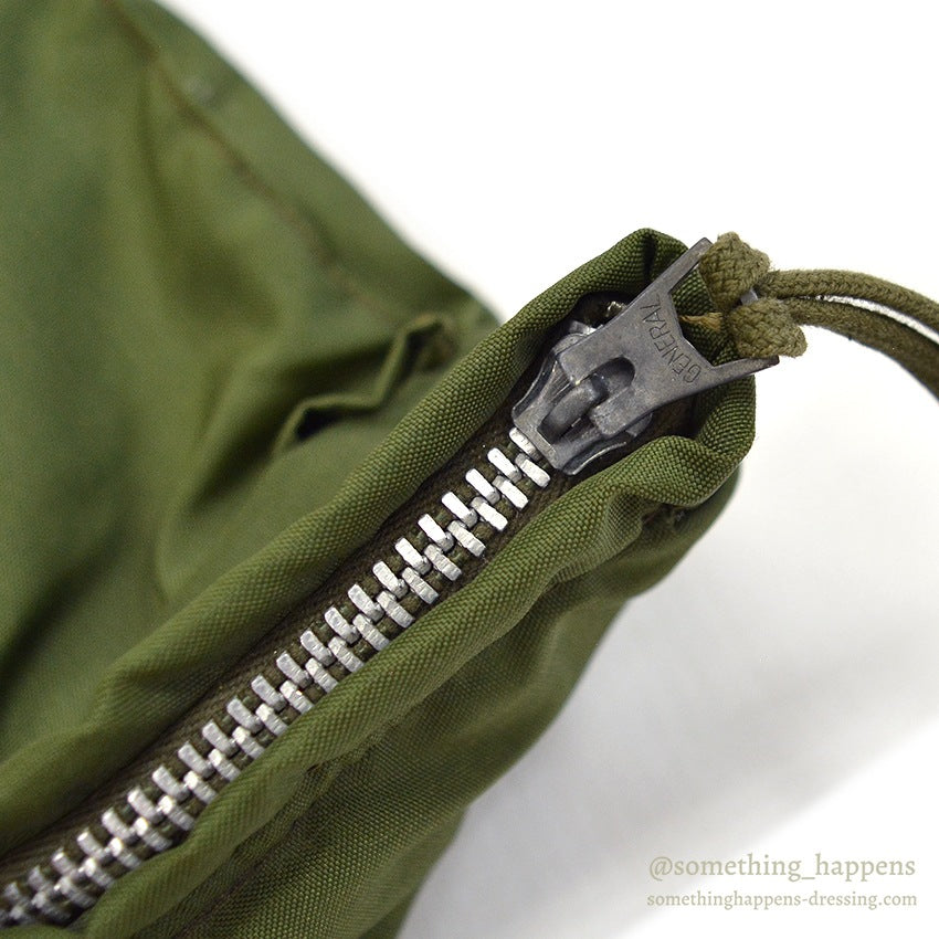 ~1970's USAF BAG, FLYING HELMET, NYLON CAMO LINING ...