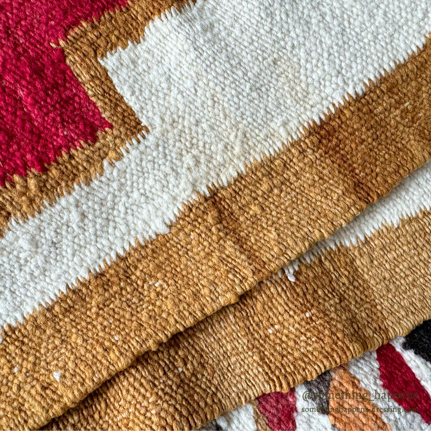 c.1940's NAVAJO RUG / RARE PATTERN / SMALL RUG IN RUG ... 128cm/74cm
