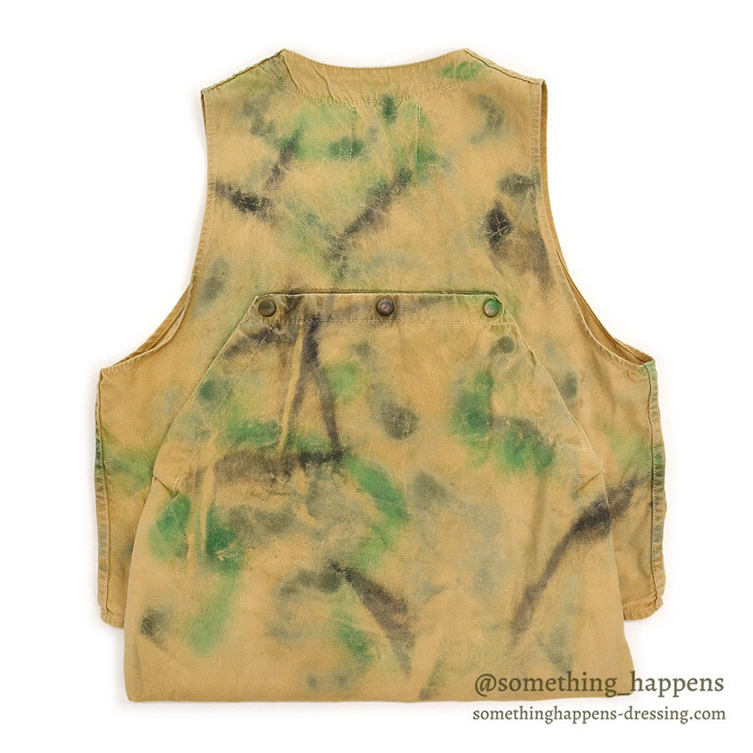 1970's STORM-PRUF HAND PAINT CAMO HUNTING VEST...