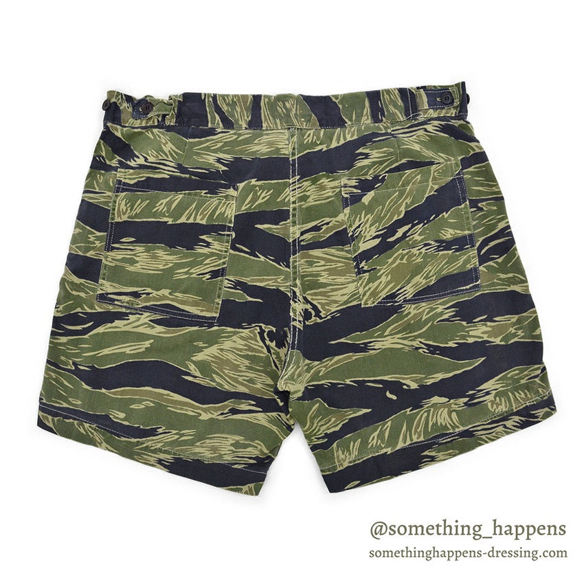 1970's OLD TIGER STRIPE SHORTS / NICE SIZE...