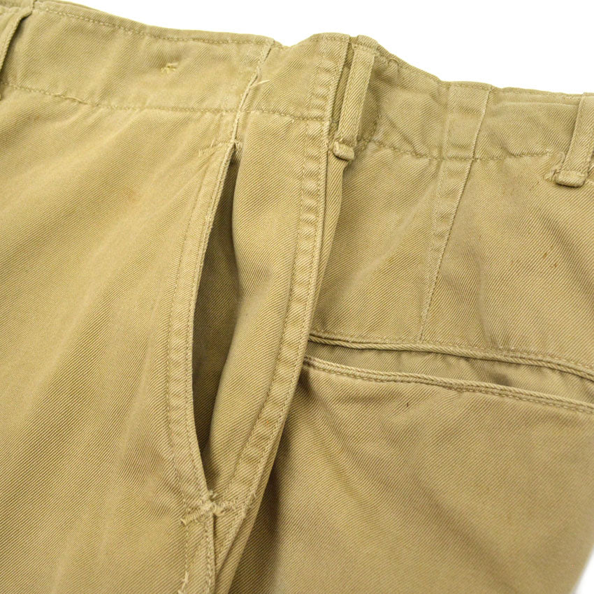 1940s US ARMY M-1943 Khaki Chino Pants with Gas Flap... W32 x L31