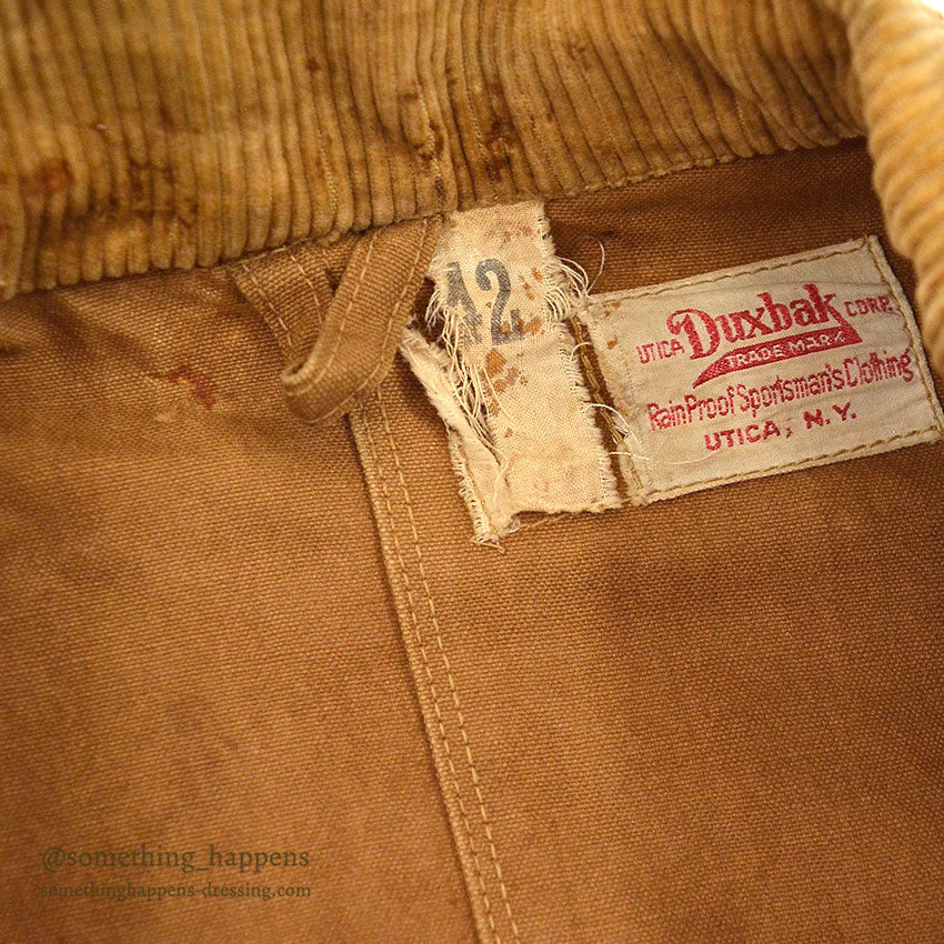 1930's DUXBAK HUNTING COAT WITH PAPER LICENSE HOLDER ... 42