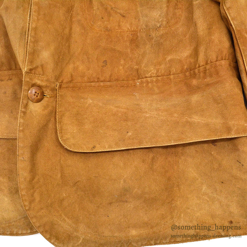 1930's DUXBAK HUNTING COAT WITH PAPER LICENSE HOLDER ... 42