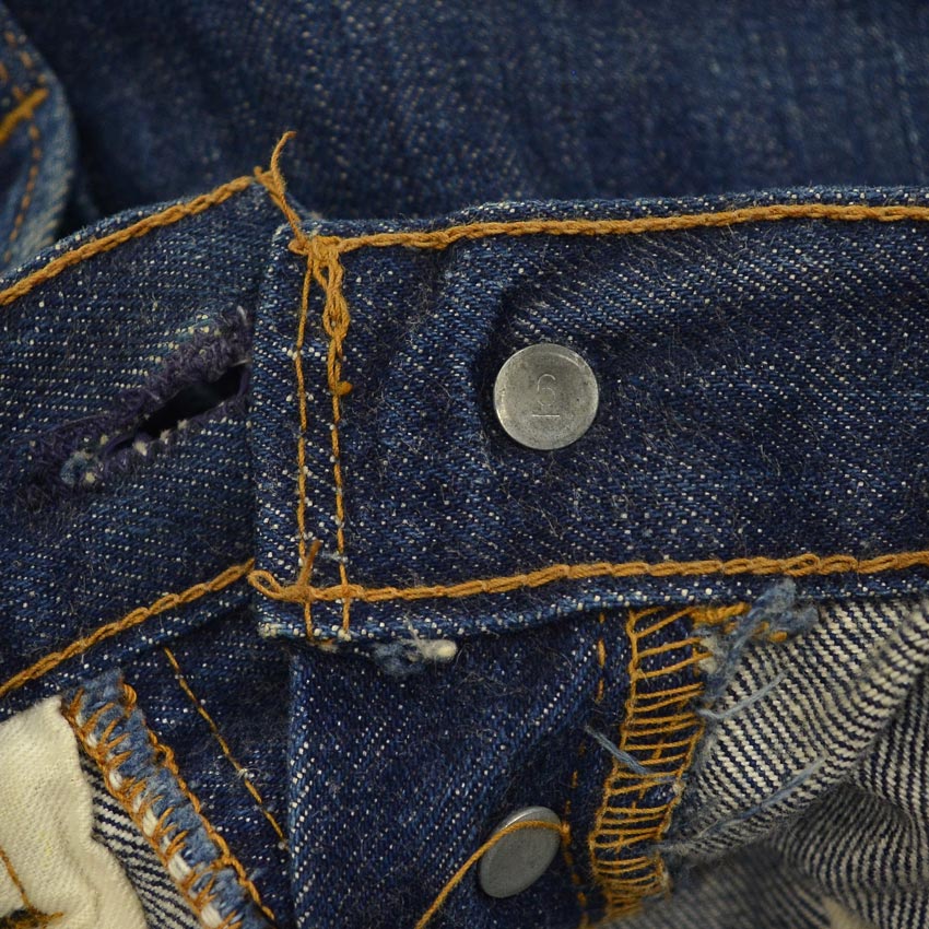 1970's Levi's 501 66 early period... W33 L32