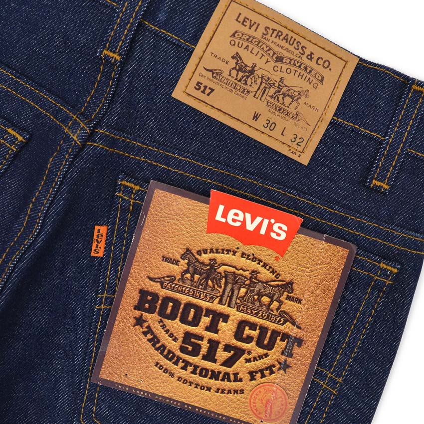 1990's DEADSTOCK Levi's 517 BOOTS CUT DENIM PANTS Made in USA... W30 L32