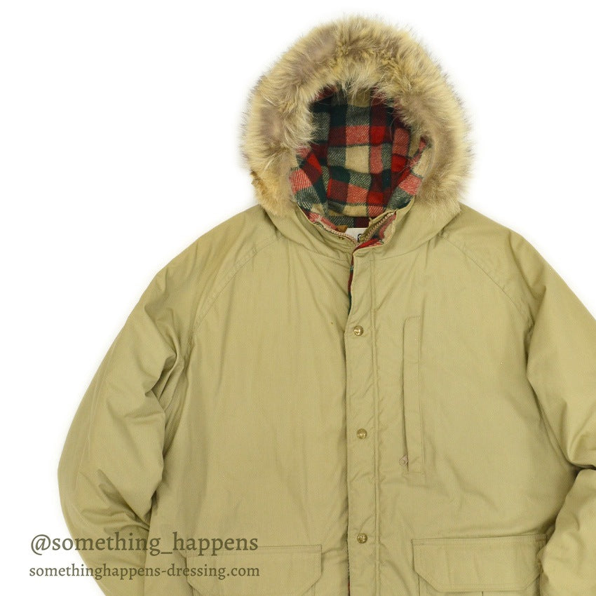1970's WOOLRICH MOUNTAIN PARKA COYOTE FUR... Fits like L～XL