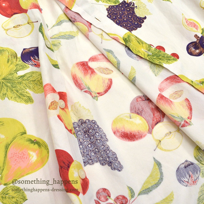 1980's BANANA REPUBLIC SAFARI & TRAVEL FRUIT PRINT S/S SHIRT ... M