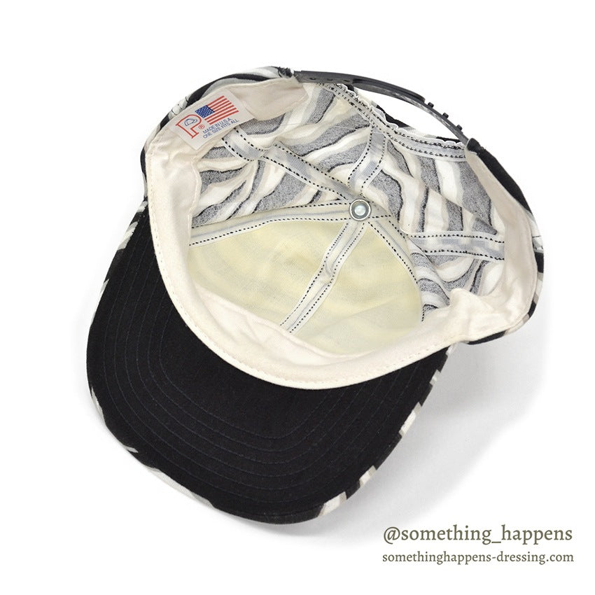 1990's ZEBRA PATTERN SNAPBACK CAP MADE IN USA...