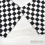 1990's DEADSTOCK LA CHECKER BOARD T-SHIRT... LARGE