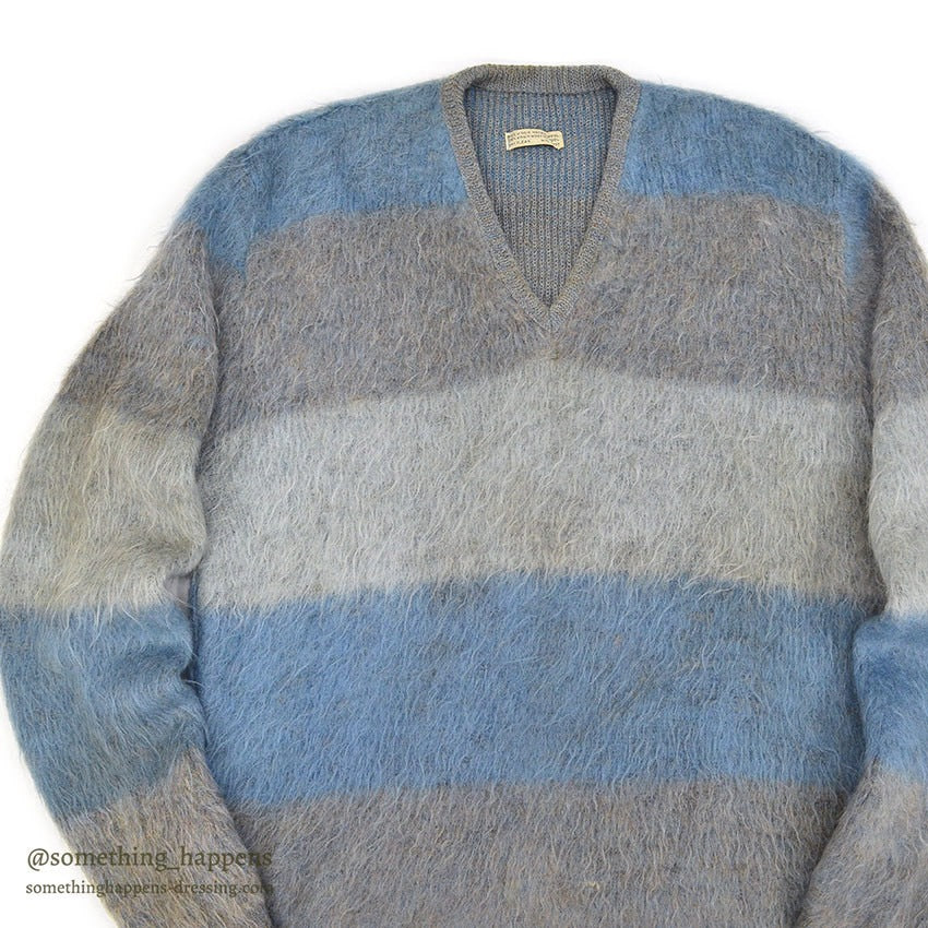 1960's TOWNCRAFT PENNEY'S MOHAIR V-NECK SWEATER...