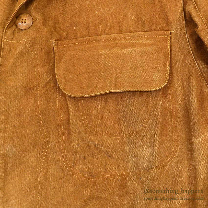1930's DUXBAK HUNTING COAT WITH PAPER LICENSE HOLDER ... 42
