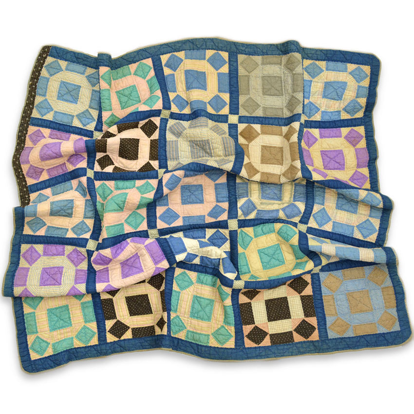 Circa ~1920's Handmade Calico Patchwork Quilt... 181cm×185cm
