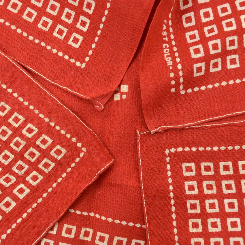 1940s- OLD BANDANA RED...