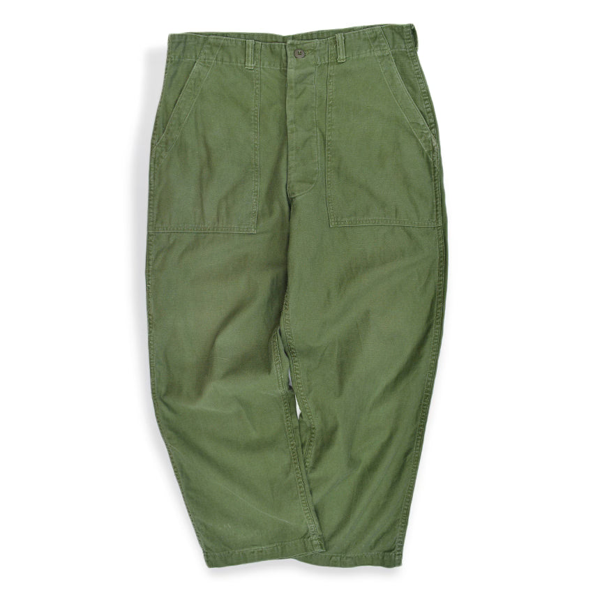 1960's USARMY COTTON SATEEN OG-107 BAKER PANTS... W33 L28