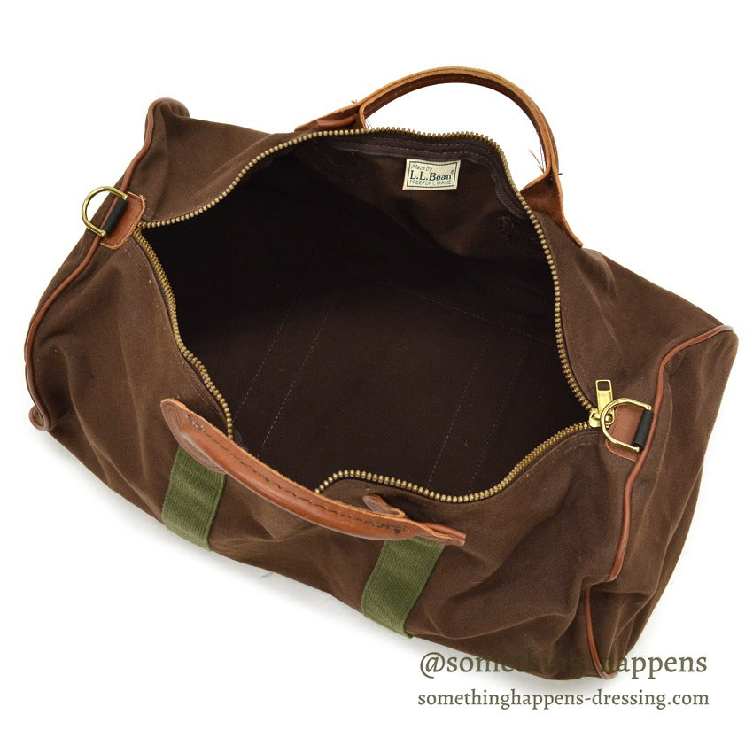 1980's DEADSTOCK LLBEAN DUFFLE BAG WITH ORIGINAL STRAP...