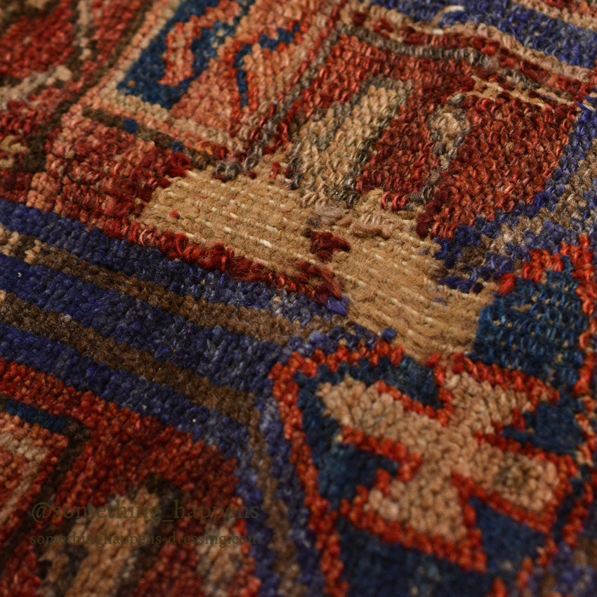OLD TRIBAL RUG ... 214cm/98cm