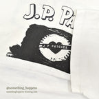 1980's~ J.P.PATCHES PAL PRINT T-SHIRT ... Fits like XL