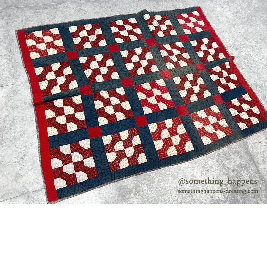 ANTIQUE BOWTIE PATCHWORK BANDANA PIECE QUILT... 214cm/170cm