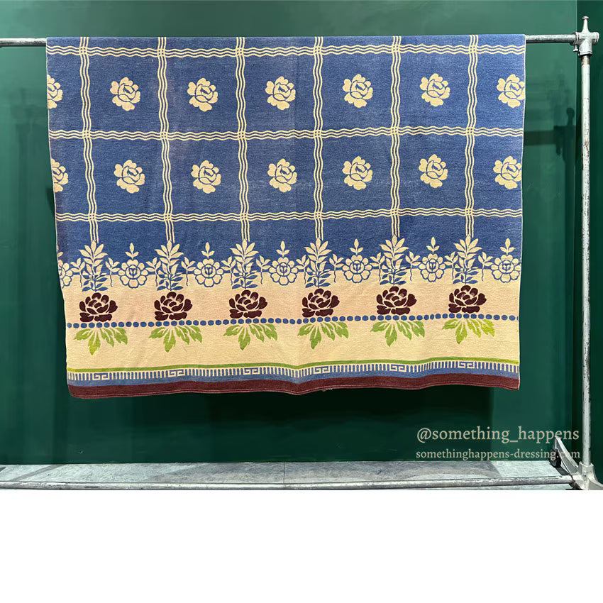 ~1950's BEACON FLORAL PATTERN BLANKET ... 180cm/160cm