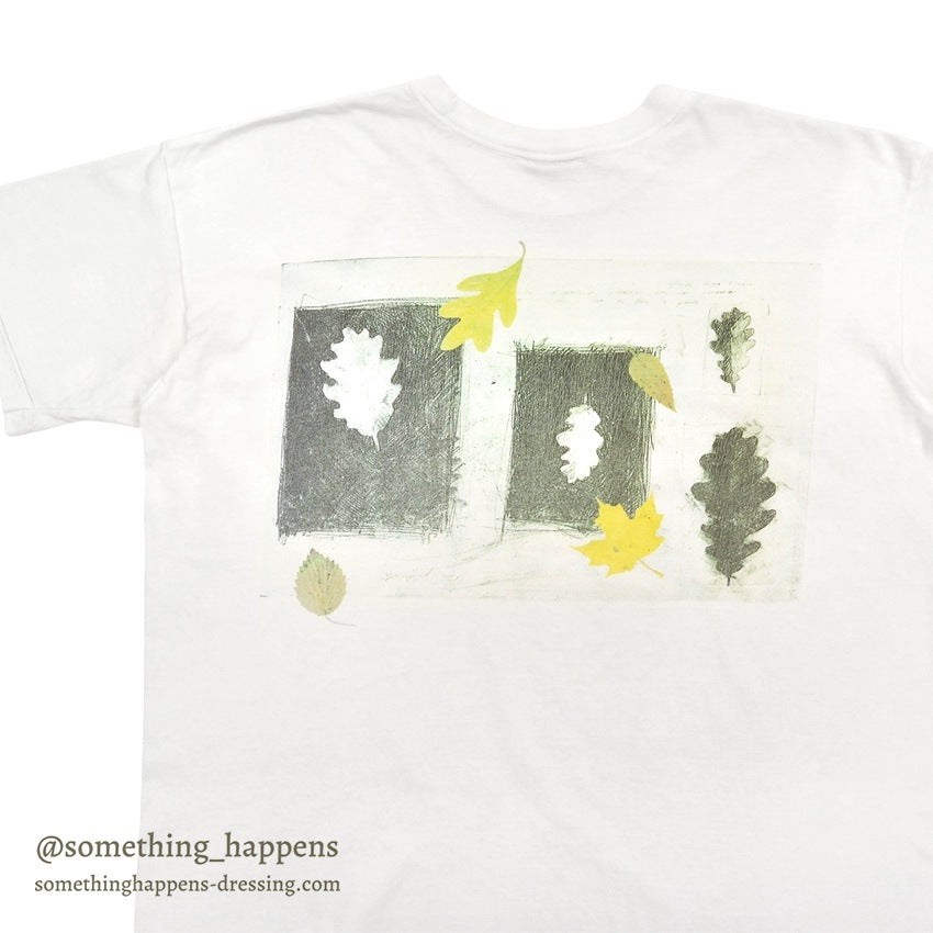 1990's BANANA REPUBLIC A WALK IN THE WOODS, AUTUMN 1992 T-SHIRT ... L