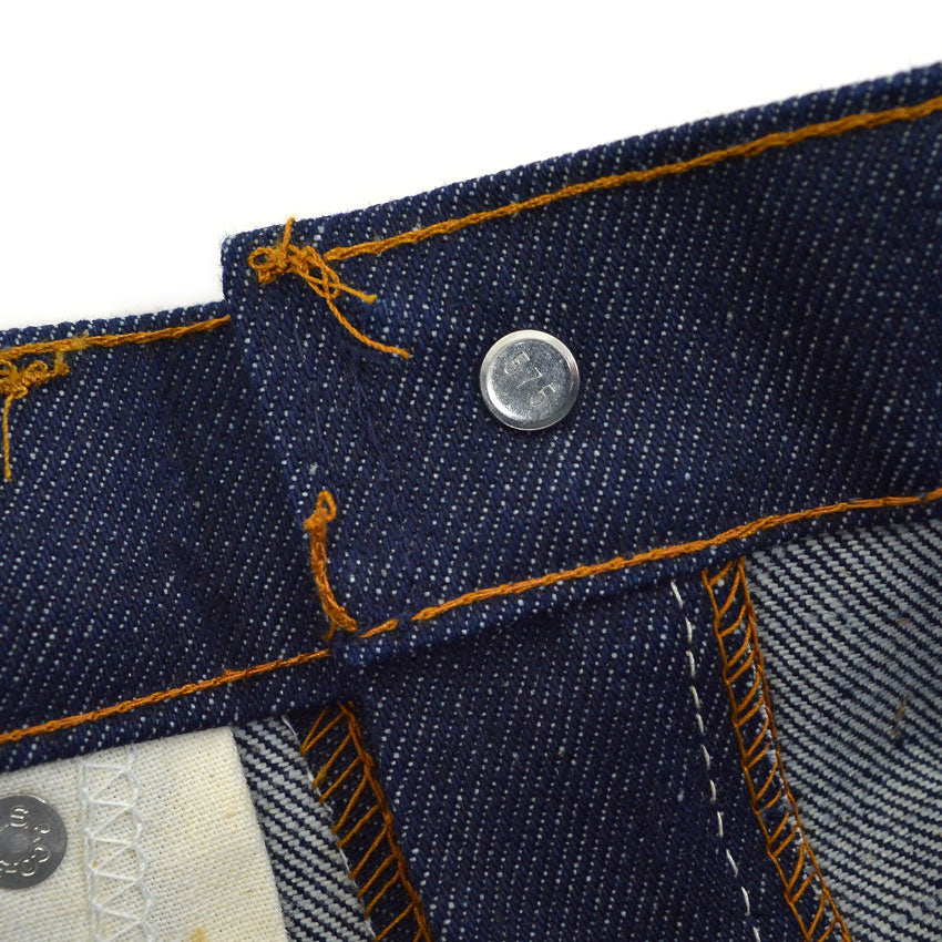 1980's DEADSTOCK Levi's 505 DENIM PANTS Made in 1982... W33 L34