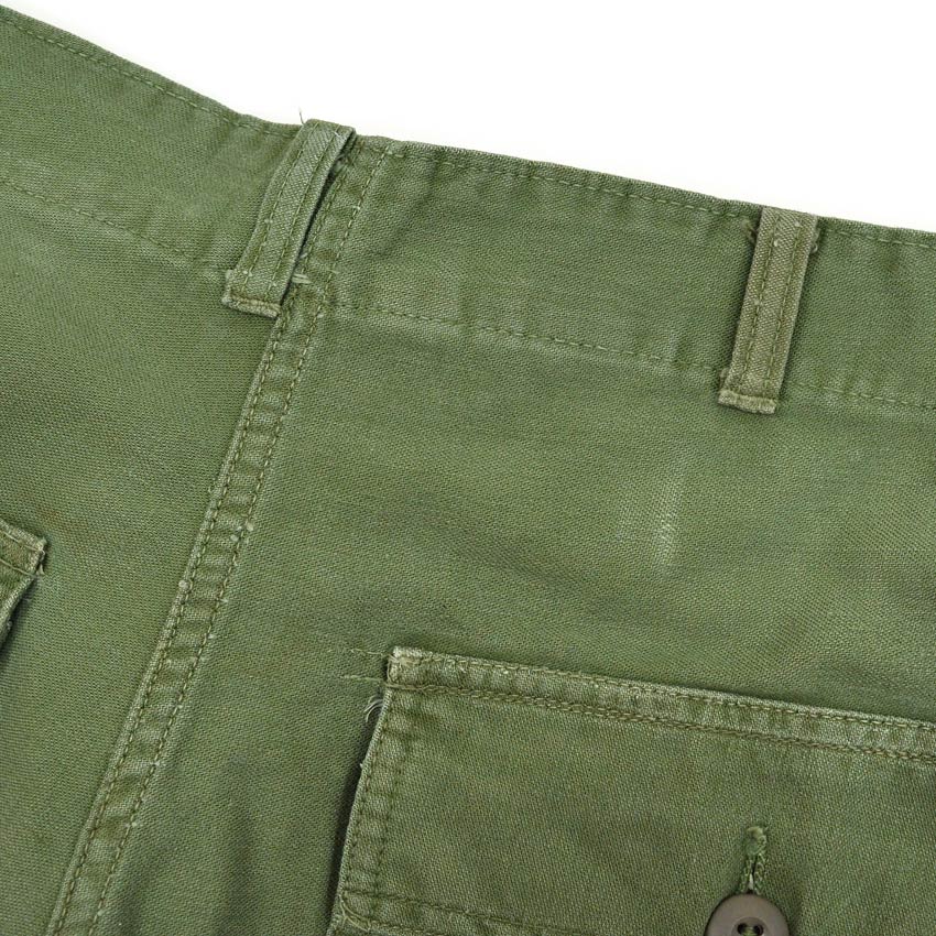 1960's USARMY COTTON SATEEN OG-107 BAKER PANTS... W33 L28