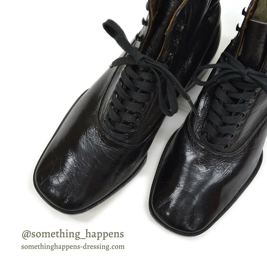 1920's~ UNITED STATES RUBBER COMPANY LEATHER SHOES WITH BOX...