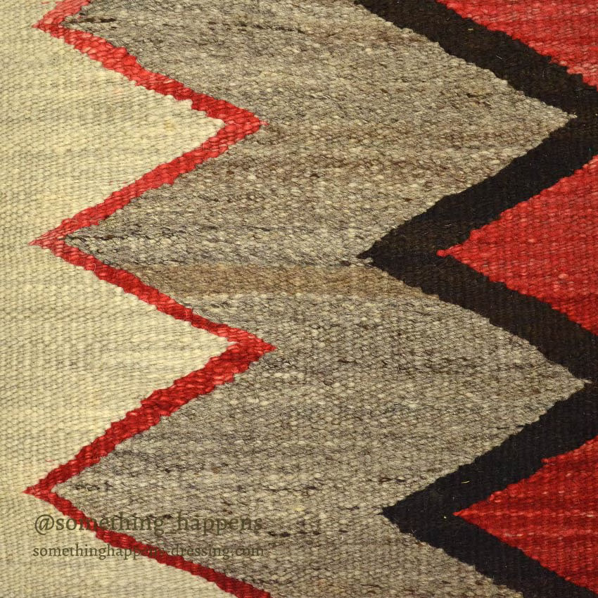 c.1940's NAVAJO RUG DIAMONDS & ZIGZAG PATTERN... 174cm/93cm