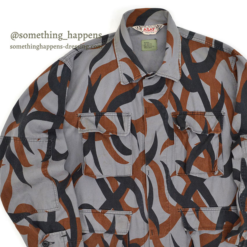 1990's ASAT CAMO TROPHY HUNTER COAT... LARGE-REGULAR