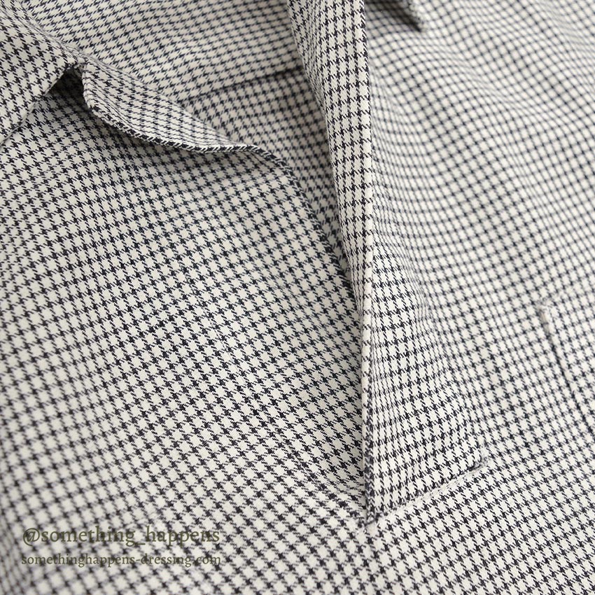 1950's BLACK / WHITE PLAID PULLOVER RAYON SHIRT...