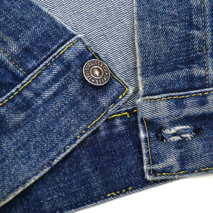 60's LEVI'S 558XX denim jacket with guarantee tag... Fits like size 44