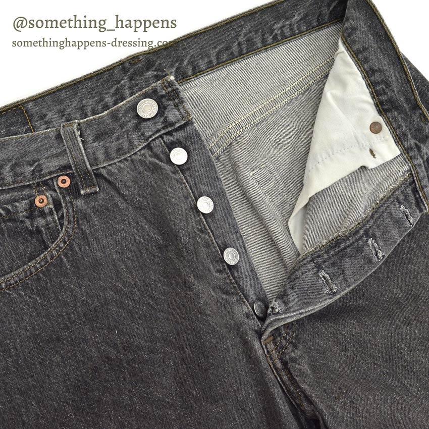 1990's Levi's 501 BLACK DENIM PANTS... W33/L32