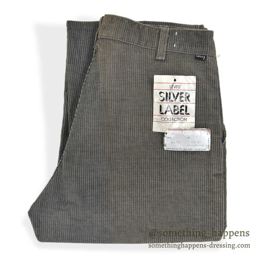 1980's LEVI'S 559-1957 SILVER LABEL CORDUROY PANTS... W33/L34