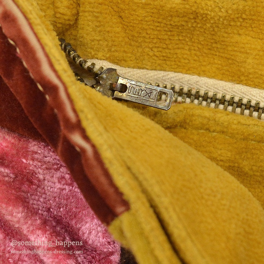 1970's PATCHWORK QUILT VELOR BAG...