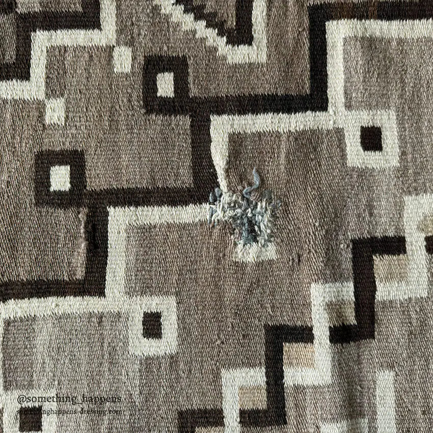 c.1920's JBMOORE WHIRLING LOGS CRYSTAL NAVAJO RUG... 113cm/106cm
