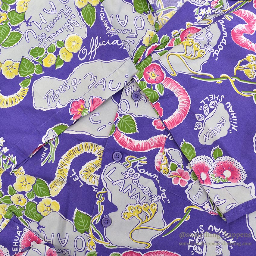 1980's BANANA REPUBLIC SAFARI & TRAVEL RAYON ALOHA SHIRT...M