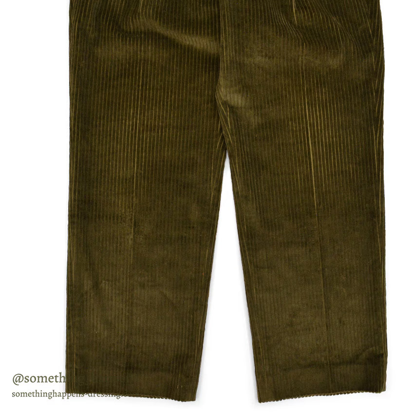 1990's WILLIS & GEIGER OLIVE GREEN CORDUROY PANTS...W34