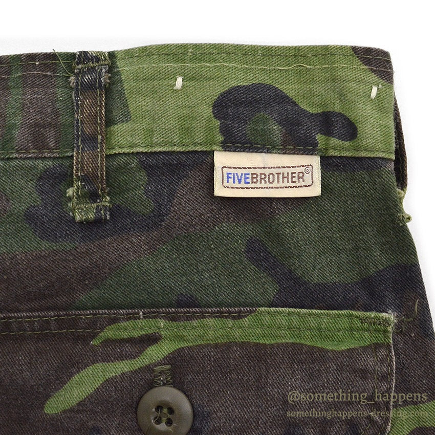 1980's FIVE BROTHER CAMO MULTI POCKETS PANTS... W32/L29