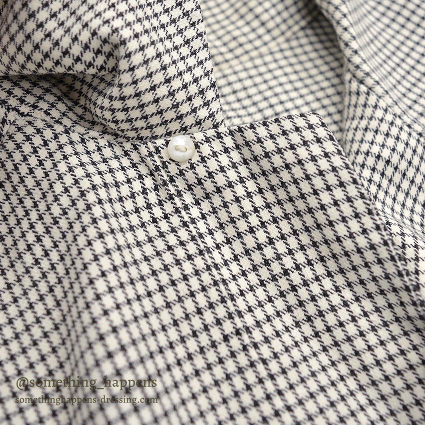 1950's BLACK / WHITE PLAID PULLOVER RAYON SHIRT...