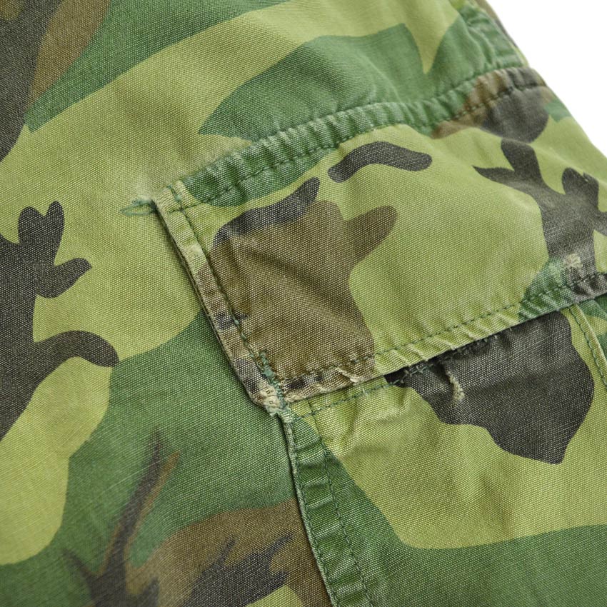 1960's USARMY ERDL NON RIP JUNGLE FATIGUE PANTS... SMALL-SHORT