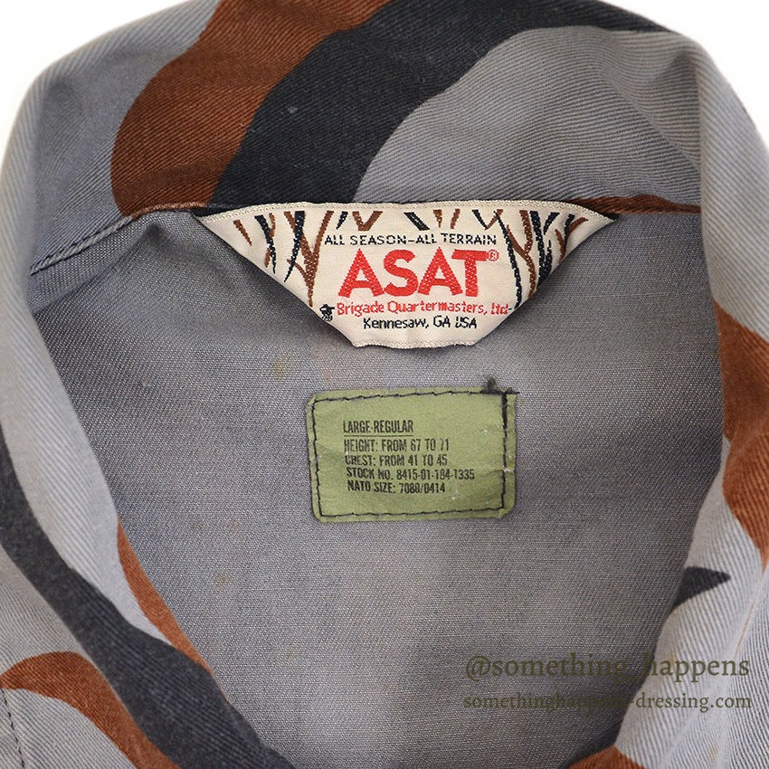 1990's ASAT CAMO TROPHY HUNTER COAT... LARGE-REGULAR