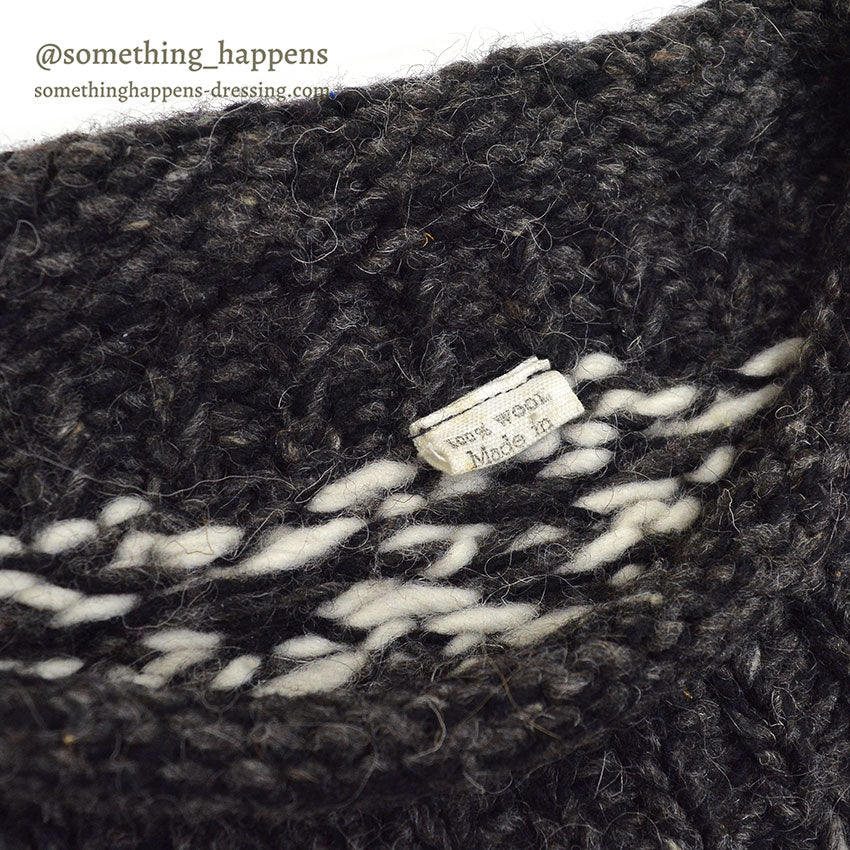 OLD ECUADOR HAND MADE WOOL KNIT SWEATER CROSS B/ W ... L